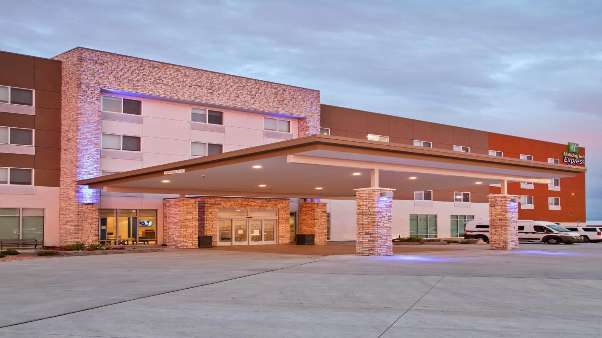 Hotel Express & - River, An Ihg 2*