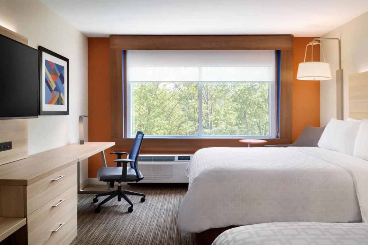 Express & - River, An Ihg Hotel